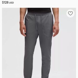 Lululemon License to Train Textured Jogger Shorter size M 27 inch inseam